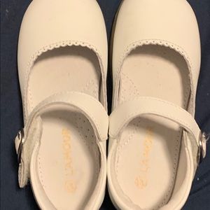 Lamour Toddler White dress shoes